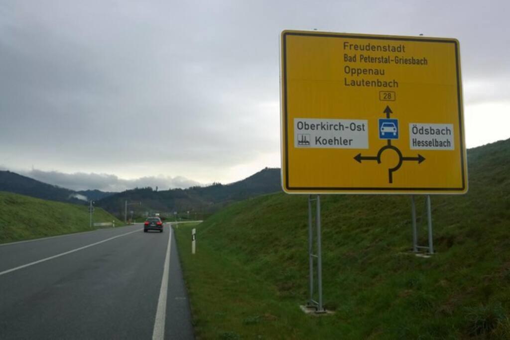 Wohnung Am Fusse Des Schwarzwalds Oberkirch  Buitenkant foto